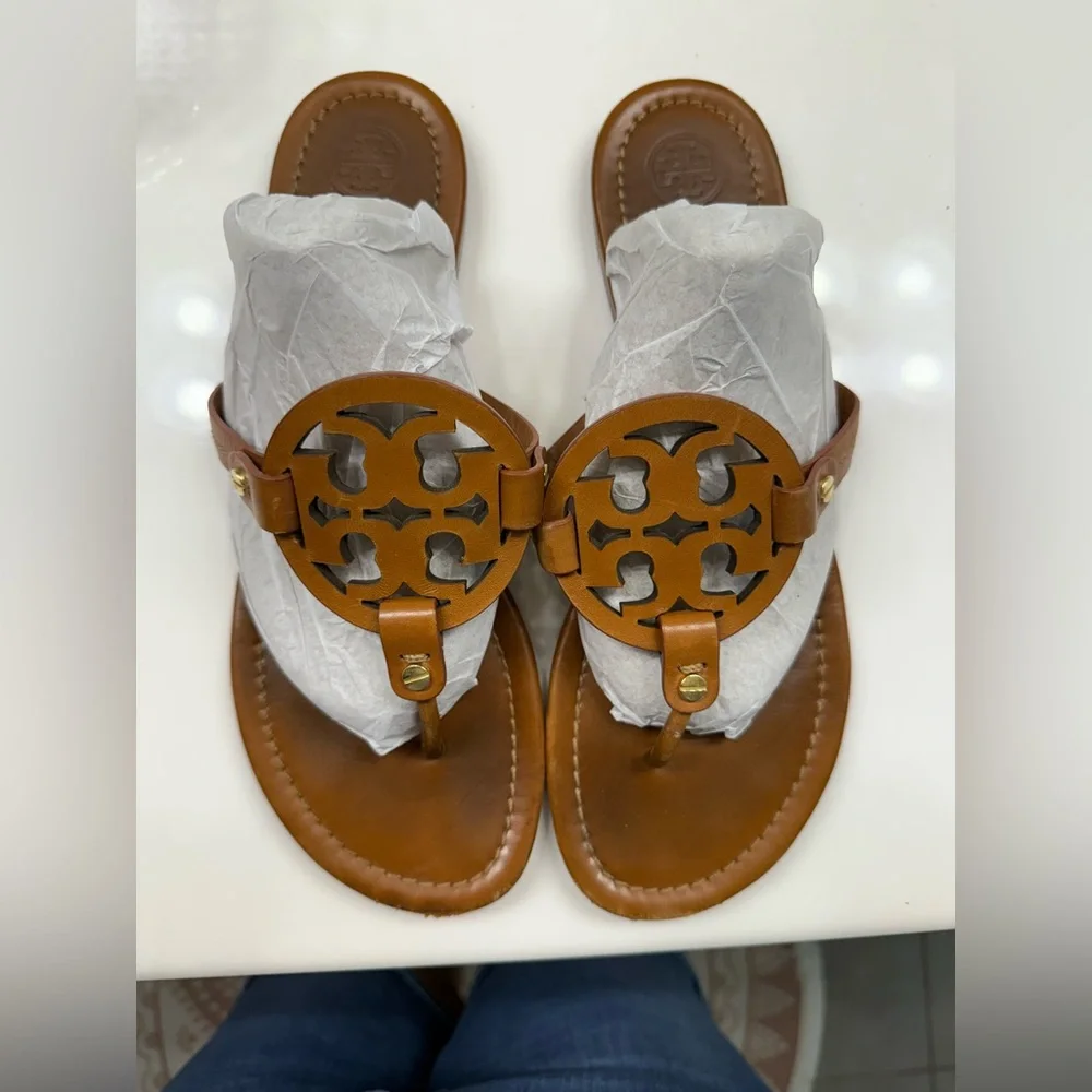 Tory Burch Brown Leather Sandals 10M. Great condition - Picture 2 of 6